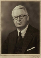 alan-henderson-gardiner-portrait-1938